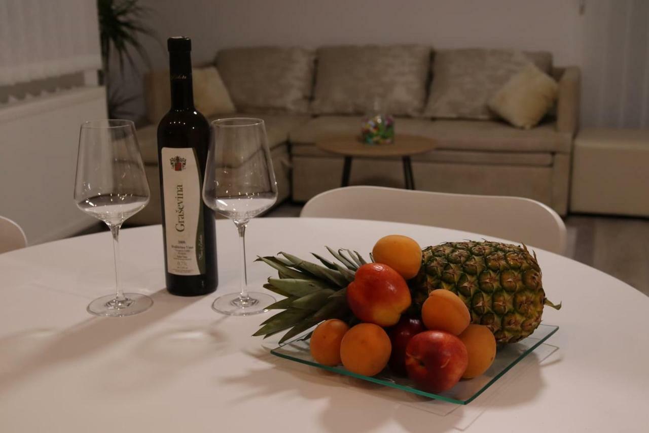 Apartman F&F Otočac Dış mekan fotoğraf